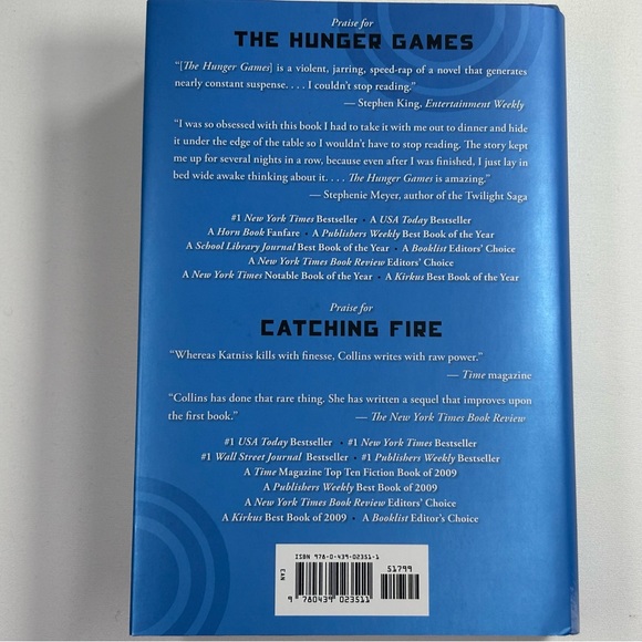 The Hunger Games Trilogy 3 Book Series - Picture 8 of 9